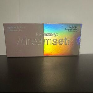 Toyfactory Dreamset Highlighter Serum Palette.  Brand New. Full Size